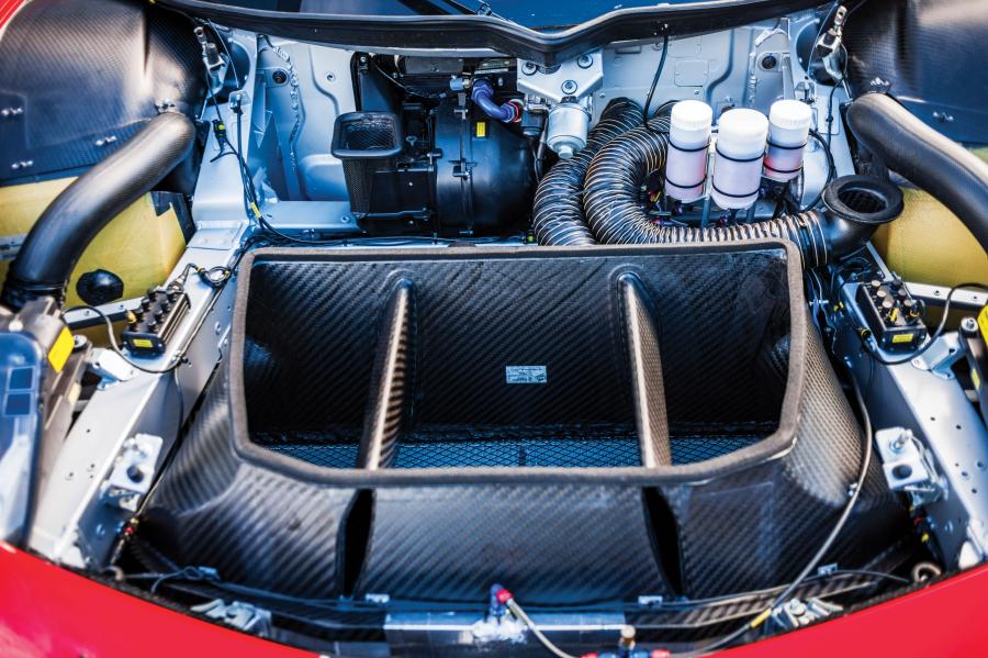 Багажник Ferrari 488 GTE 2016 года  (фото 20 из 41)